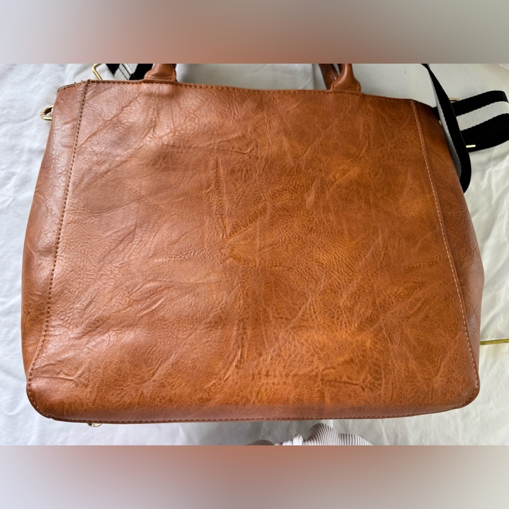 Social Threads x Motherchic Camel Stripe Tote Bag Convertible Crossbody Satchel - Picture 3 of 16